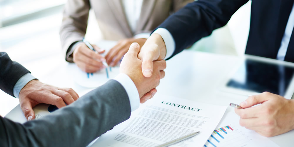 貼角機、壓泡機廠房服務團隊